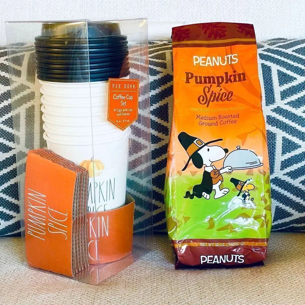 NWT Rae Dunn 8 cups lids sleeves set Peanuts Snoopy Pumpkin Spice Roasted Coffee